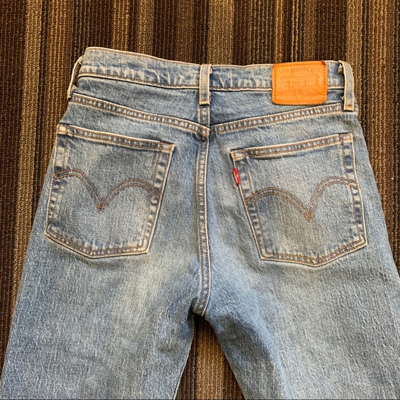 Levi’s Wedgie Jeans - Picture 3 of 4